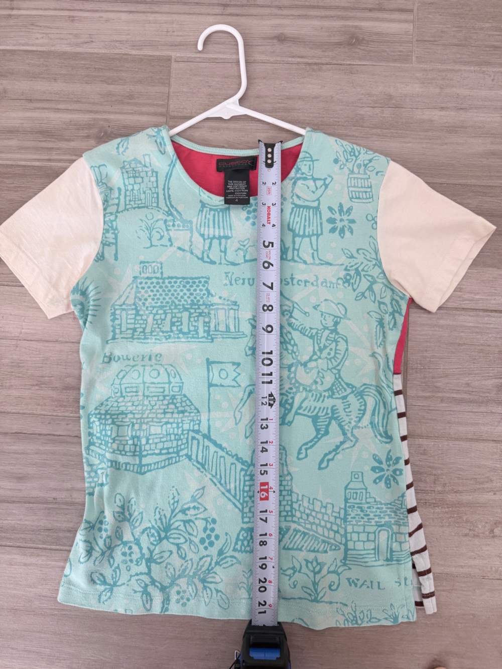 Custo Barcelona Light Blue Printed Crewneck Tee with Pale Pink Sleeves - Picture 5 of 8